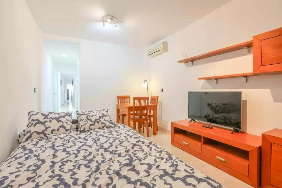 Centro, Atico 2 Dormitorios Con Terraza Dos Hermanas Appartamento